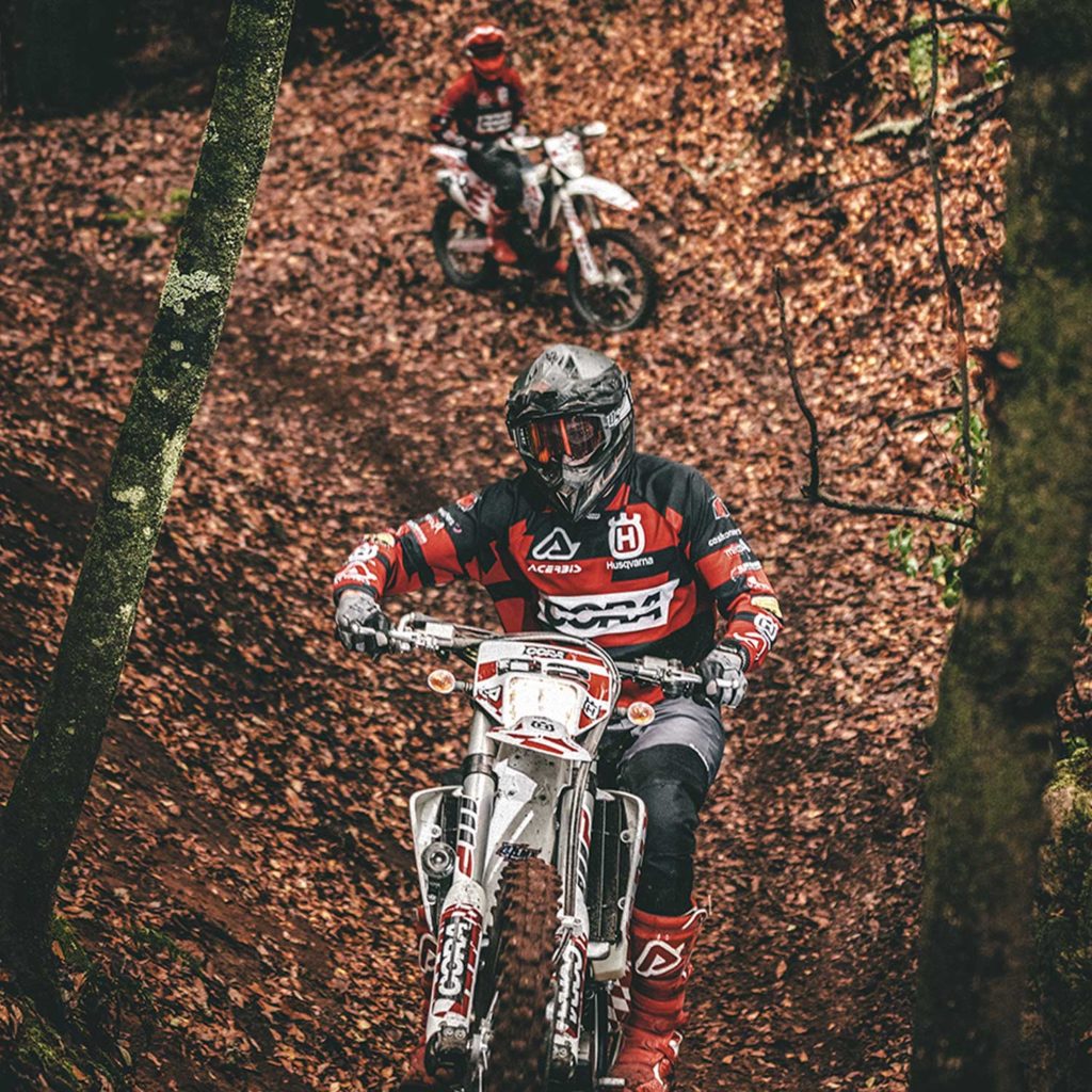 Moteros enduro